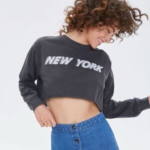 Cropped New York Graphic Tee